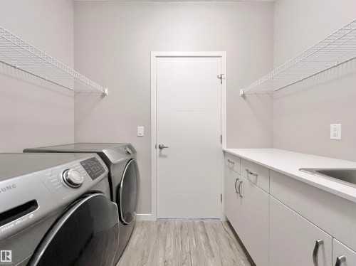 17828 9 Avenue, Edmonton, AB - Indoor Photo Showing Laundry Room