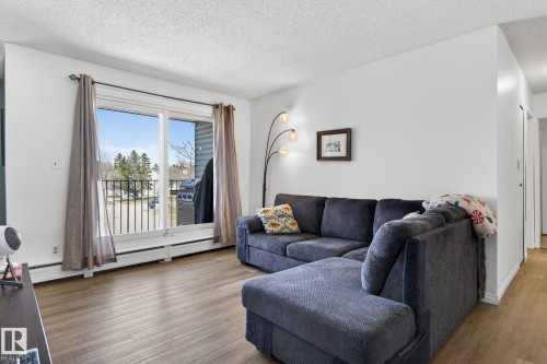 301 7203 171 Street, Edmonton, AB - Indoor Photo Showing Living Room