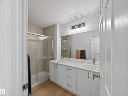 216 Caledon Crescent, Spruce Grove, AB - Indoor Photo Showing Bathroom