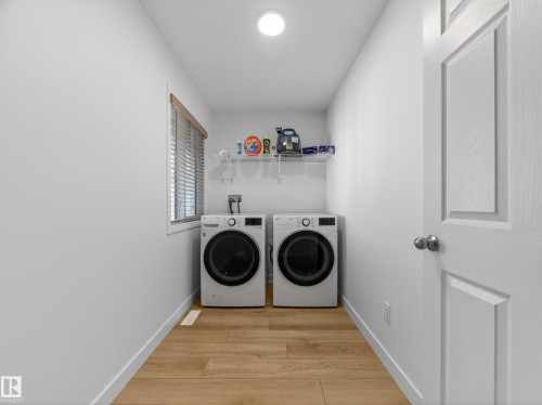 216 Caledon Crescent, Spruce Grove, AB - Indoor Photo Showing Laundry Room
