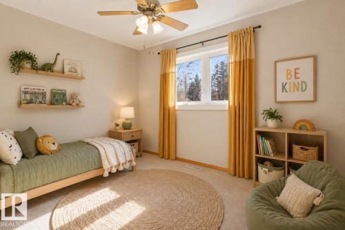 10307 73 Street, Edmonton, AB - Indoor Photo Showing Bedroom