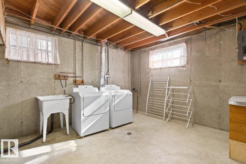 10307 73 Street, Edmonton, AB - Indoor Photo Showing Laundry Room