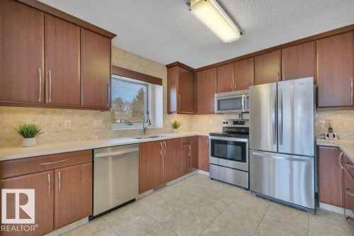 158 Rhatigan Road E, Edmonton, AB - Indoor Photo Showing Kitchen With Stainless Steel Kitchen