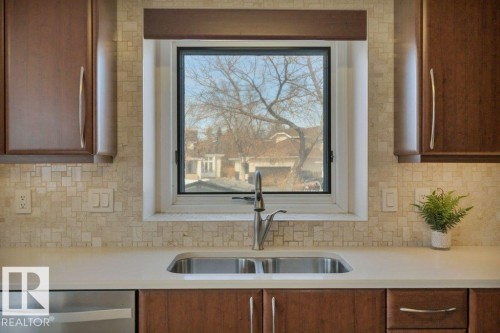 158 Rhatigan Road E, Edmonton, AB - Indoor Photo Showing Kitchen With Double Sink