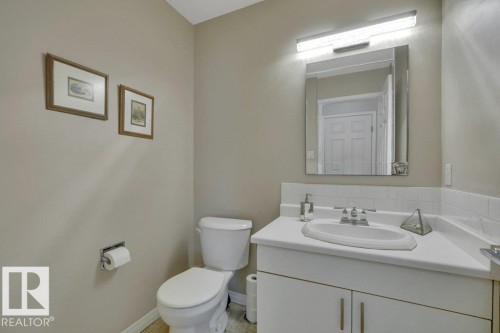 158 Rhatigan Road E, Edmonton, AB - Indoor Photo Showing Bathroom