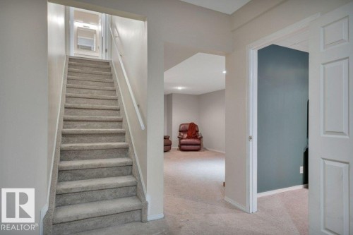 158 Rhatigan Road E, Edmonton, AB - Indoor Photo Showing Other Room