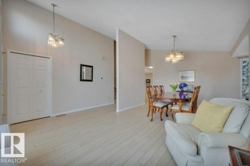 158 Rhatigan Road E, Edmonton, AB - Indoor