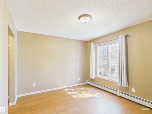 208 4403 23 Street, Edmonton, AB - Indoor Photo Showing Other Room