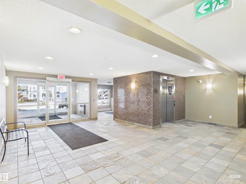 208 4403 23 Street, Edmonton, AB - Indoor Photo Showing Other Room