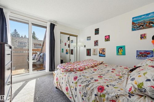 139 Wolf Willow Crescent, Edmonton, AB - Indoor Photo Showing Bedroom