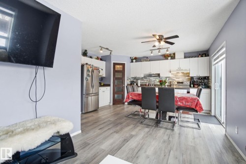 15736 141 Street, Edmonton, AB - Indoor