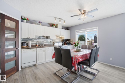 15736 141 Street, Edmonton, AB - Indoor