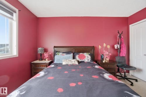 15736 141 Street, Edmonton, AB - Indoor Photo Showing Bedroom