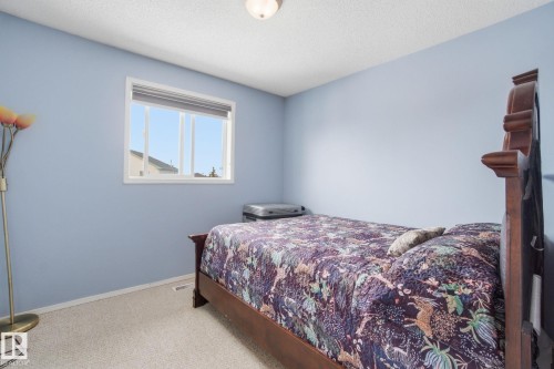 15736 141 Street, Edmonton, AB - Indoor Photo Showing Bedroom