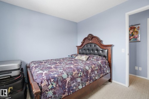 15736 141 Street, Edmonton, AB - Indoor Photo Showing Bedroom