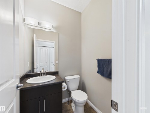 91 Copperhead Place, Stony Plain, AB - Indoor Photo Showing Bathroom