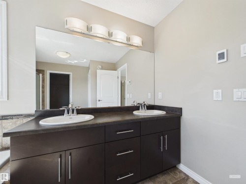 91 Copperhead Place, Stony Plain, AB - Indoor Photo Showing Bathroom
