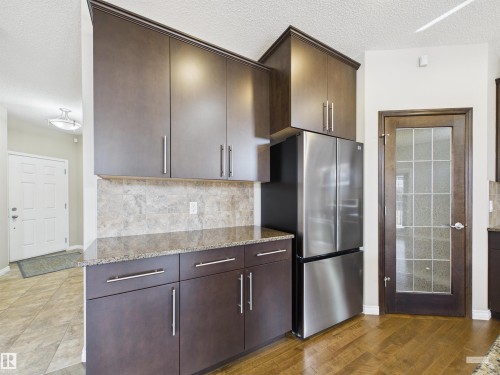 91 Copperhead Place, Stony Plain, AB - Indoor Photo Showing Kitchen