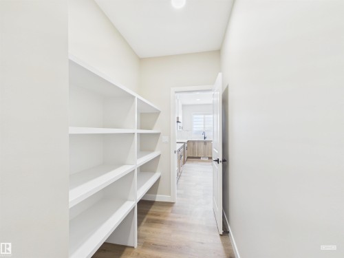 3 Emerson Landing, Spruce Grove, AB - Indoor With Storage