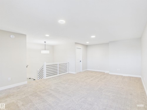 3 Emerson Landing, Spruce Grove, AB - Indoor