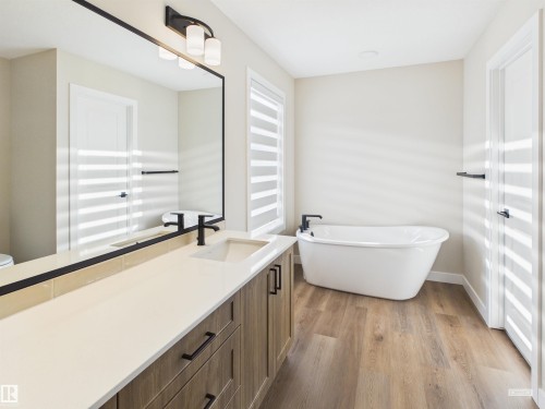 3 Emerson Landing, Spruce Grove, AB - Indoor Photo Showing Bathroom