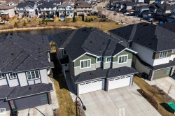 12 AMBERLEY Bay Spruce Grove, AB T7X 2X4