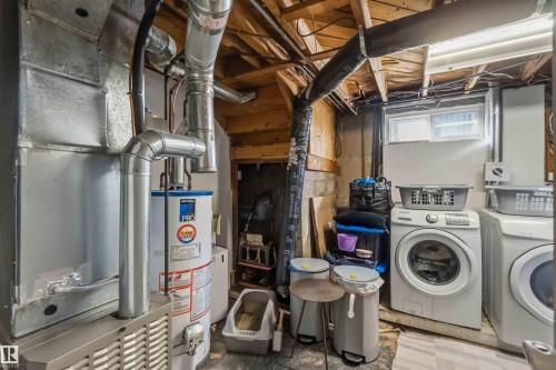 3119 110 Avenue, Edmonton, AB - Indoor Photo Showing Laundry Room