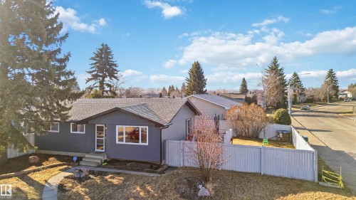 3119 110 Avenue, Edmonton, AB - Outdoor