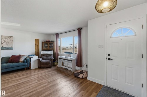 3119 110 Avenue, Edmonton, AB - Indoor Photo Showing Other Room