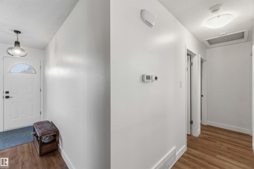 3119 110 Avenue, Edmonton, AB - Indoor Photo Showing Other Room