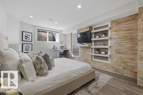 439 Rooney Crescent, Edmonton, AB - Indoor Photo Showing Bedroom