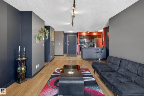 308 12045 22 Avenue, Edmonton, AB - Indoor Photo Showing Living Room