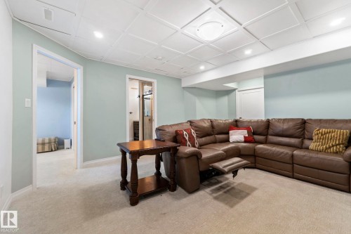 425 Simpkins Wynd, Leduc, AB - Indoor