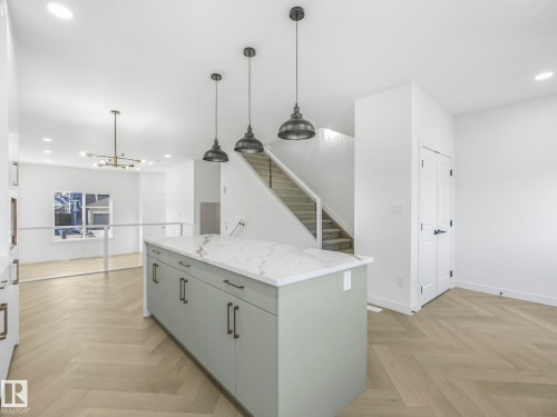838 Northern Harrier Lane, Edmonton, AB - Indoor Photo Showing Kitchen