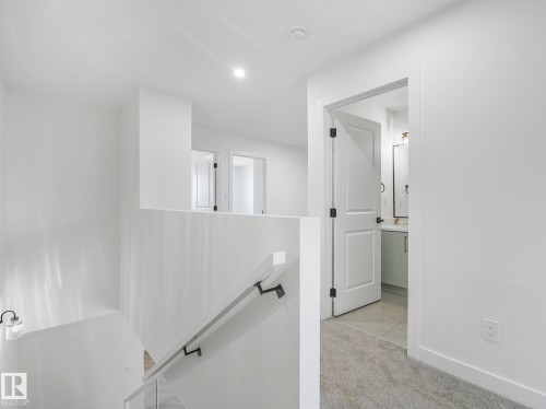 838 Northern Harrier Lane, Edmonton, AB - Indoor Photo Showing Other Room