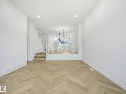 838 Northern Harrier Lane, Edmonton, AB - Indoor Photo Showing Other Room