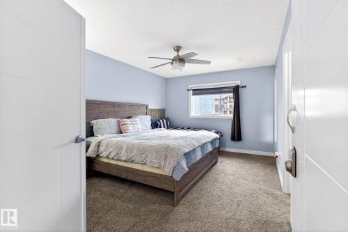 308 42 Avenue, Edmonton, AB - Indoor Photo Showing Bedroom