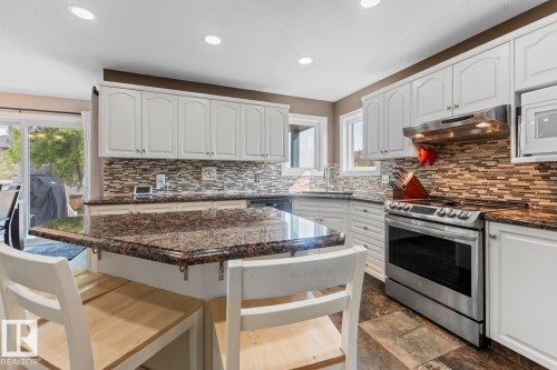 1802 2 Avenue, Cold Lake, AB - Indoor Photo Showing Kitchen With Upgraded Kitchen