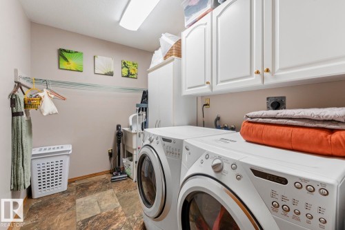 1802 2 Avenue, Cold Lake, AB - Indoor Photo Showing Laundry Room