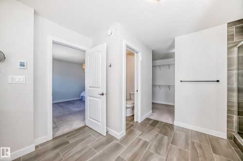 6479 Elston Loop, Edmonton, AB - Indoor Photo Showing Other Room