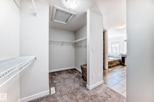 6479 Elston Loop, Edmonton, AB - Indoor With Storage