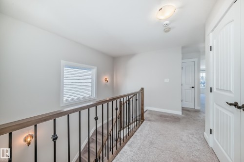 6479 Elston Loop, Edmonton, AB - Indoor Photo Showing Other Room