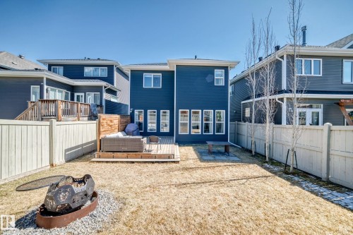 6479 Elston Loop, Edmonton, AB - Outdoor