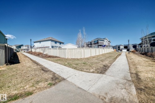 6479 Elston Loop, Edmonton, AB - Outdoor