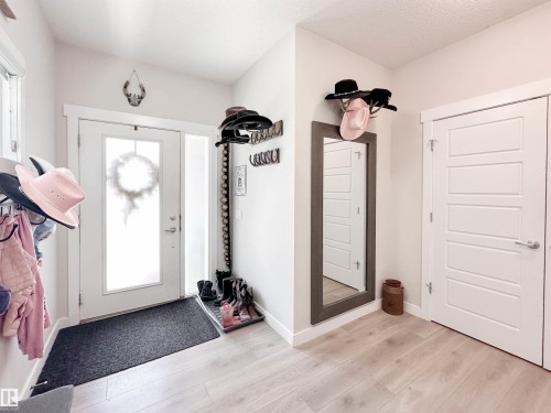 103 Joyal Way, St. Albert, AB - Indoor Photo Showing Other Room