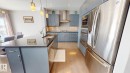 619 Hudson Road, Edmonton, AB  - Indoor Photo Showing Kitchen With Upgraded Kitchen 