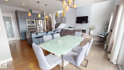 619 Hudson Road, Edmonton, AB - Indoor Photo Showing Dining Room
