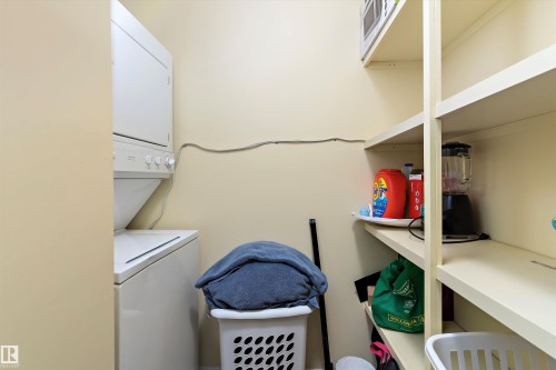 11846 125 Street, Edmonton, AB - Indoor Photo Showing Laundry Room