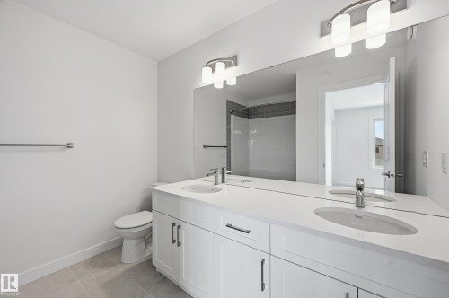 205 Wattle Road, Leduc, AB - Indoor Photo Showing Bathroom