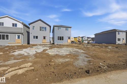 241 Wattle Road, Leduc, AB - Outdoor